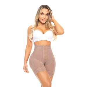 BELLA MICHELLE SHORT PUSH UP TALLE ALTO CON 3 FILAS DE BROCHES REALCE BOOTYLICIOUS